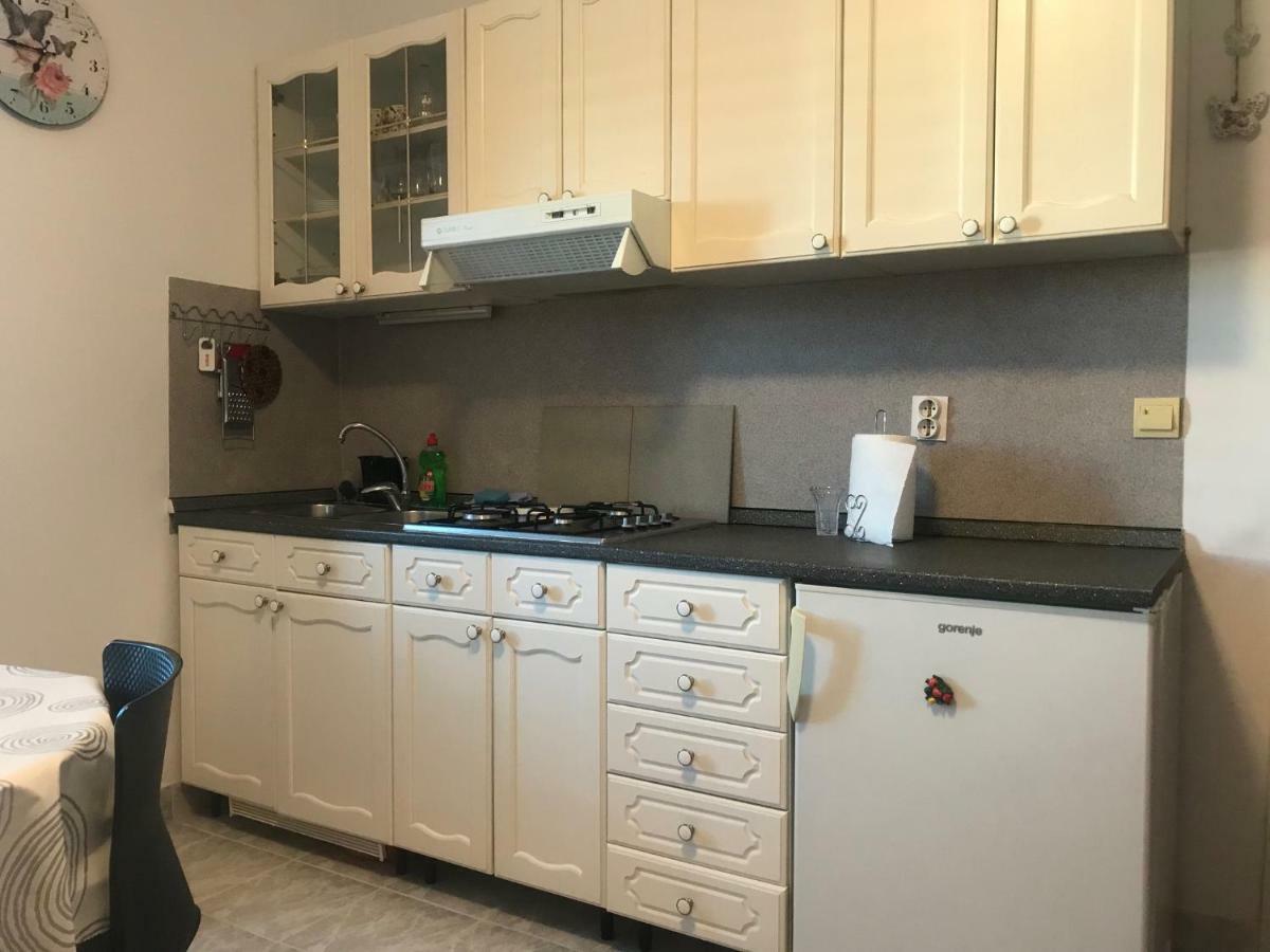 Apartman Gracin 프리모스턴 외부 사진